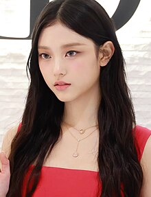 New Jeans Age: Discover How Old These K-Pop Stars Are!