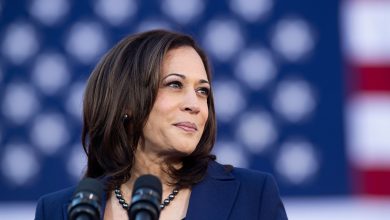 Kamala Harris Height: Everything You Need to Know