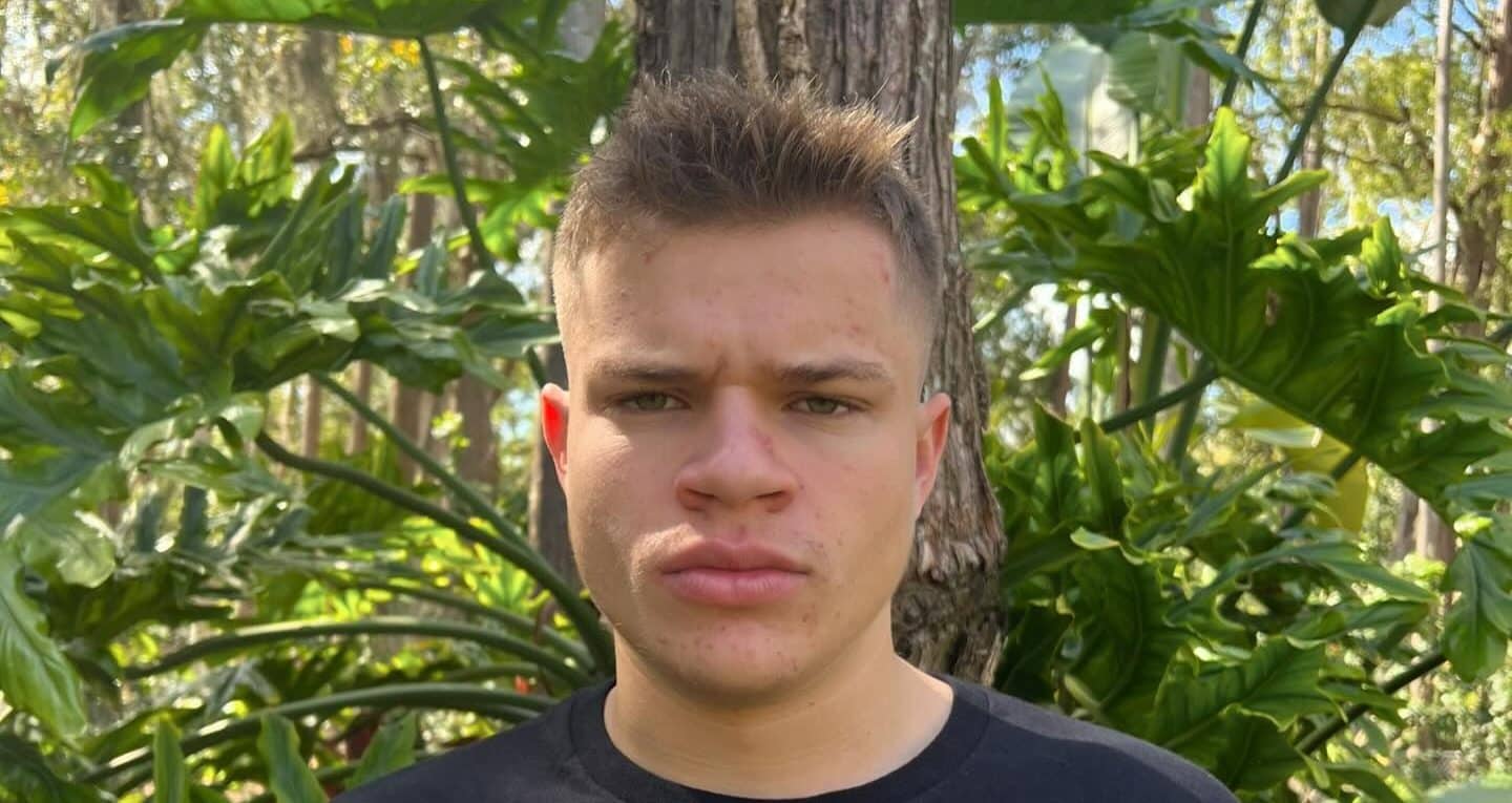 Jynxzi Height – Find Out His True Height Here!