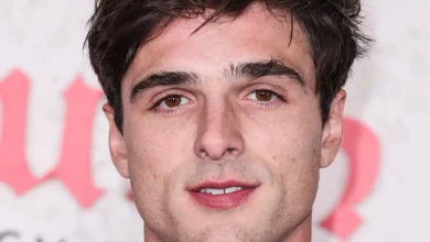 How Tall Is Jacob Elordi? Shocking Height Revealed!